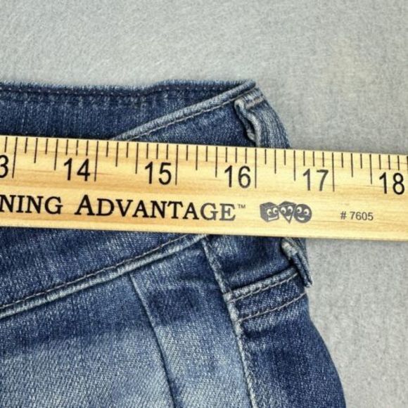 AG Adriano Goldschmied The Beau Slouchy Skinny Jeans Size 28R Women's Distressed - Picture 11 of 11